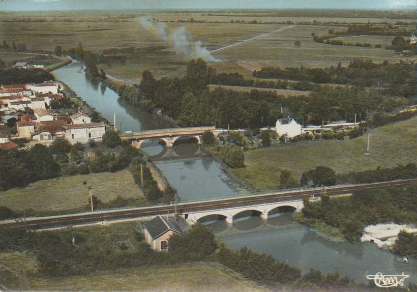 Le Poiré sur Velluire - Les ponts sur la Vendée